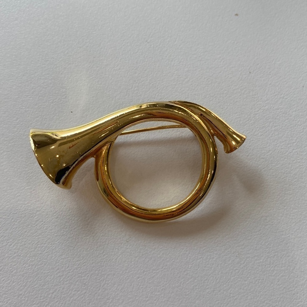 Musical Instrument Vintage French Horn or Trumpet Pin Brooch